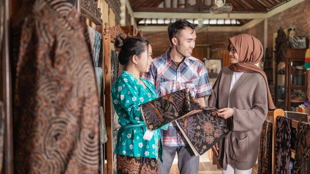 Batik Malaysia vs Batik Indonesia: Cultural Traditions