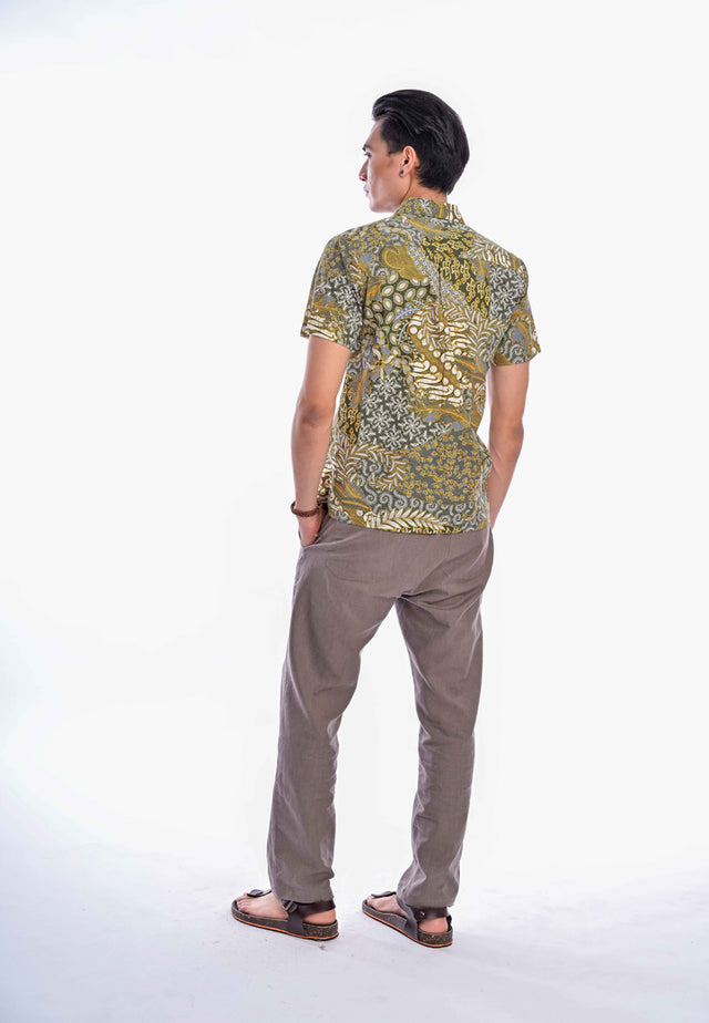 Indie Batik - Iqbal Men Slim Fit Short Sleeve Printed Shirt Green