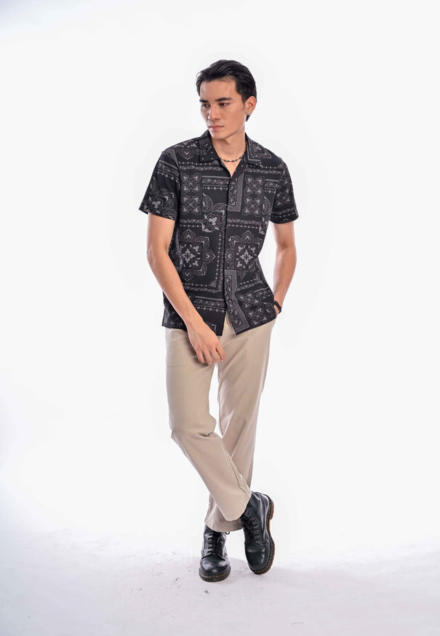 Indie Batik - Ikram Men Slim Fit Short Sleeve Uban Collar Shirt Black