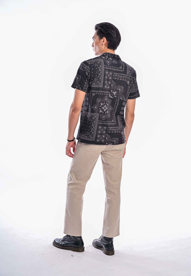 Indie Batik - Ikram Men Slim Fit Short Sleeve Uban Collar Shirt Black